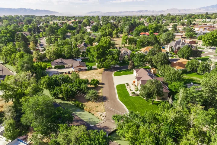 5852 S Jordan Canal Rd, Taylorsville, Utah 84129