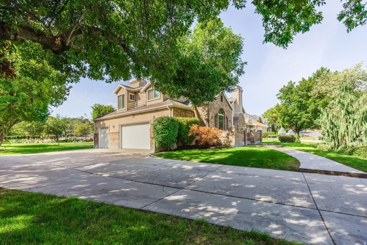5852 S Jordan Canal Rd, Taylorsville, Utah 84129