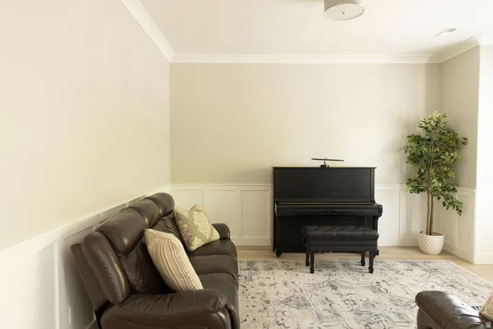 Crown molding accentuates the ceiling line
