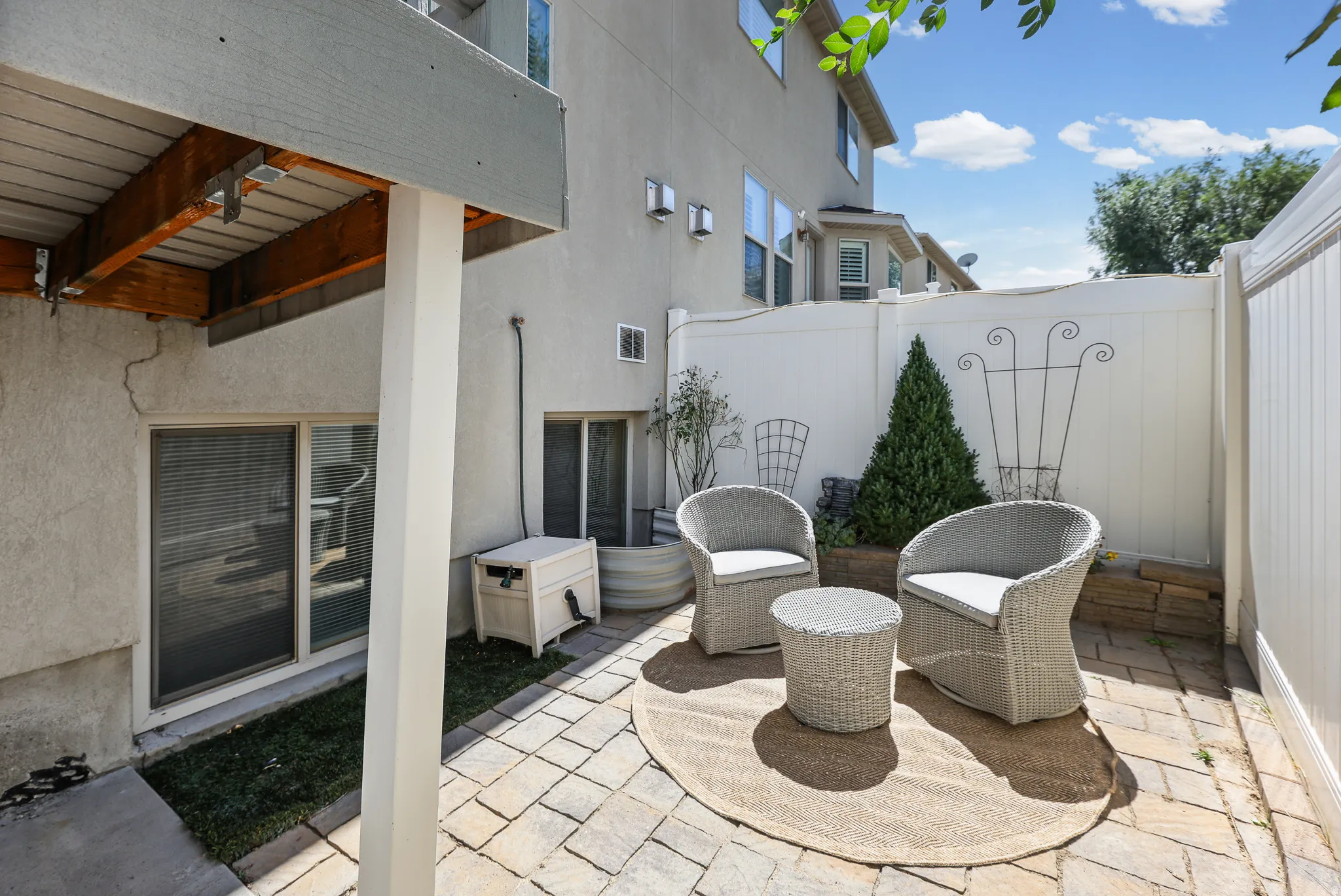 Fenced in Private Backyard Patio