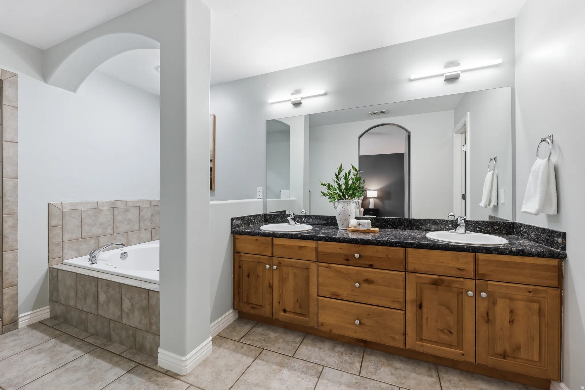 Primary Suite Bath
