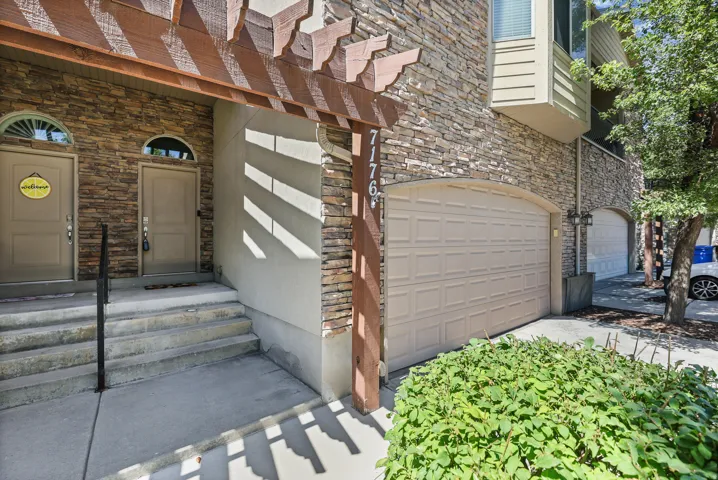 7176 S Villa Place Dr, Midvale, Utah 84047