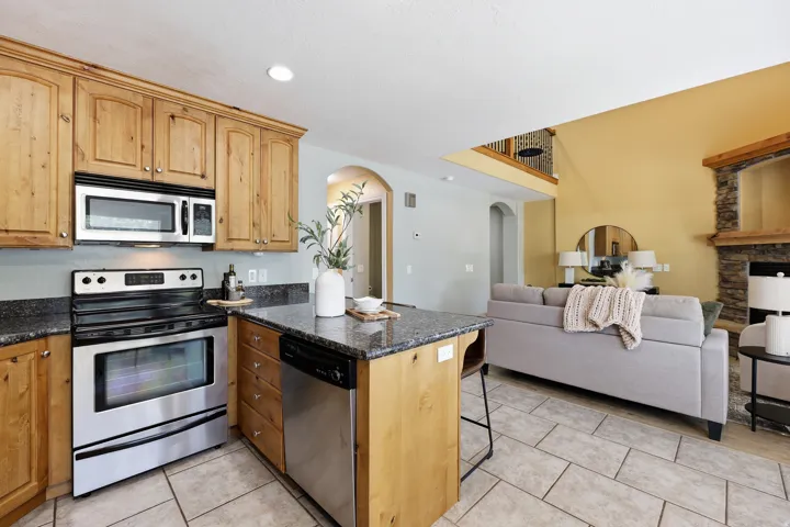 7176 S Villa Place Dr, Midvale, Utah 84047