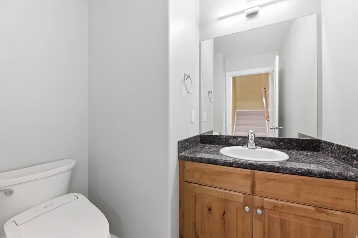 1/2 bath