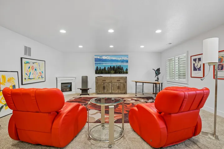 5617 S Dunetree Ln, Holladay, Utah 84121