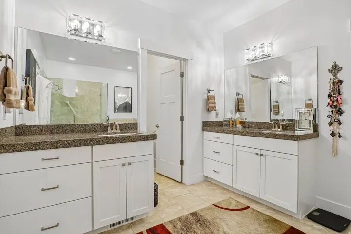 5617 S Dunetree Ln, Holladay, Utah 84121