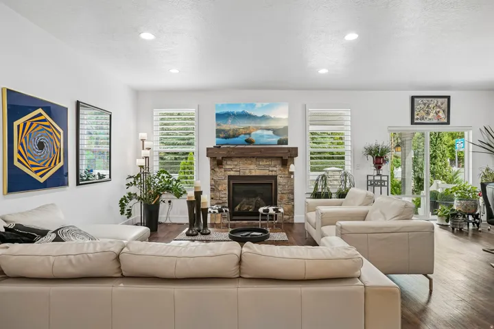 5617 S Dunetree Ln, Holladay, Utah 84121