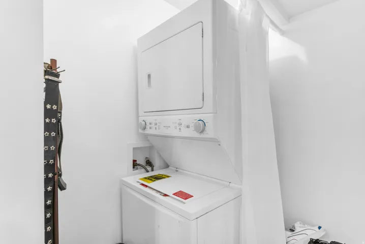 Stackable washer and dryer unit