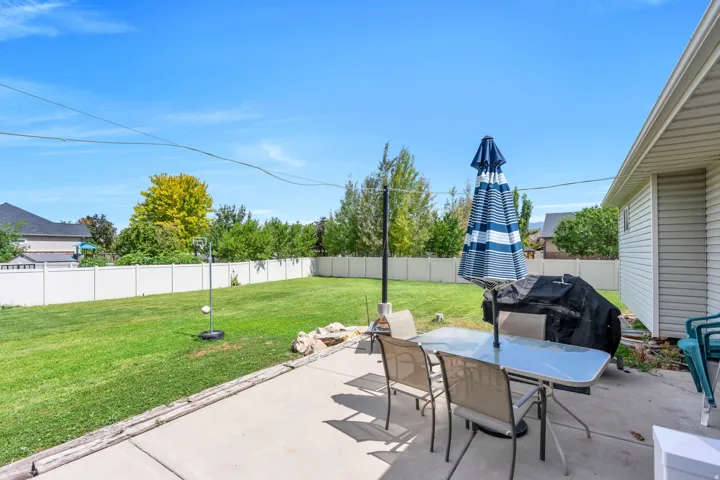 2302 W 1900 S, Syracuse, Utah 84075