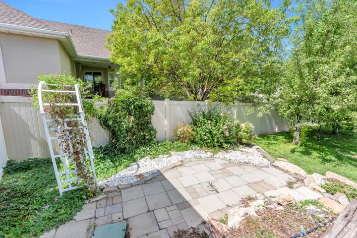 2302 W 1900 S, Syracuse, Utah 84075