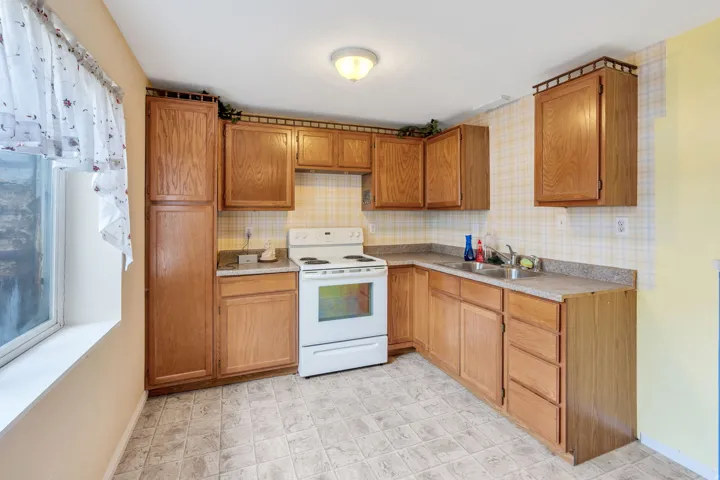 2302 W 1900 S, Syracuse, Utah 84075