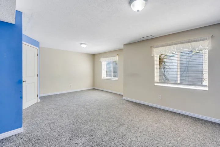2302 W 1900 S, Syracuse, Utah 84075