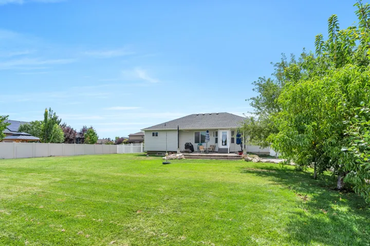 2302 W 1900 S, Syracuse, Utah 84075