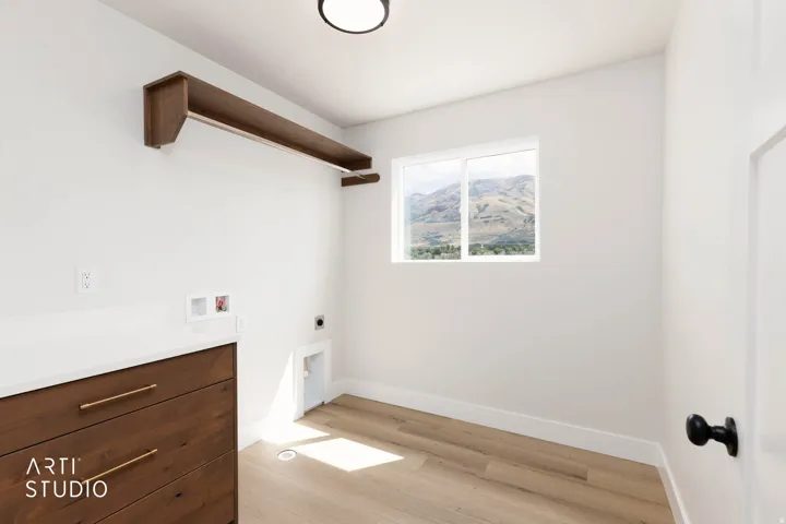 1253 W 2350 S, Perry, Utah 84302