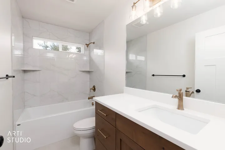 1253 W 2350 S, Perry, Utah 84302