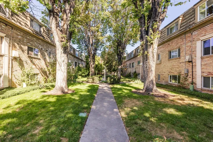 2220 E Murray Holladay Rd #80, Holladay, Utah 84117