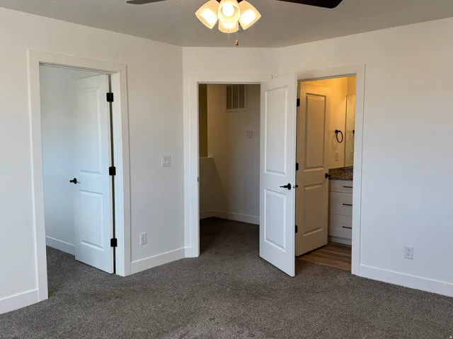 Primary suite