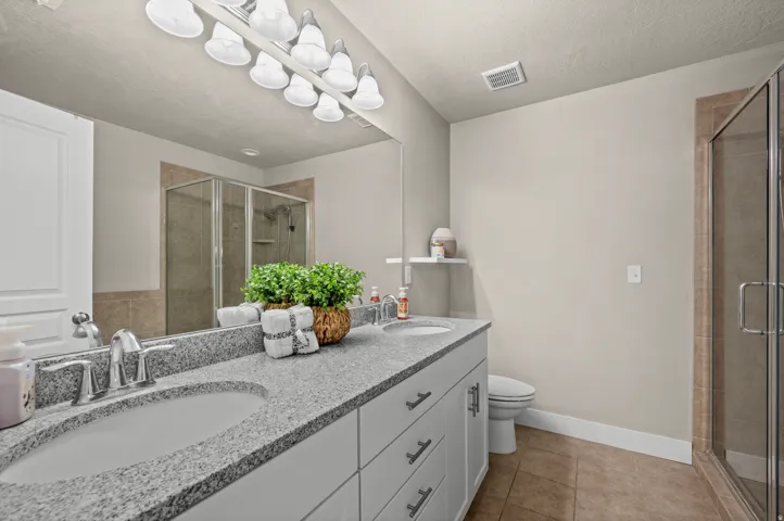 1423 S Mountain View Ct, Woods Cross, Utah 84087