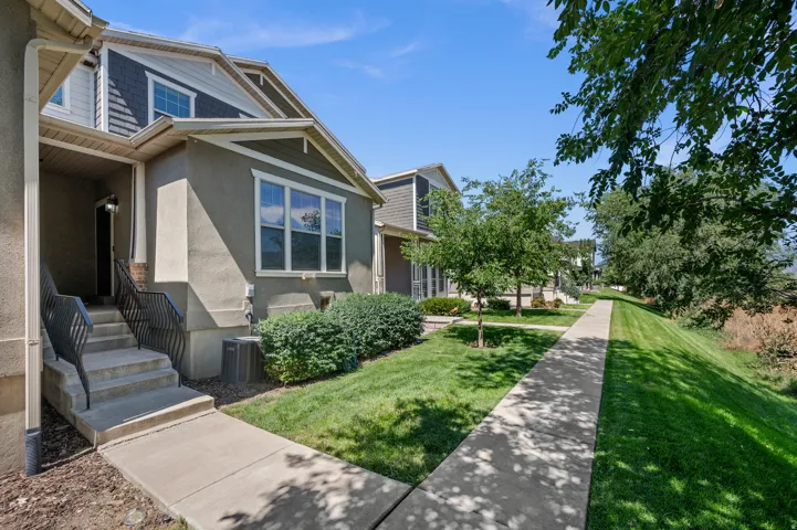 1423 S Mountain View Ct, Woods Cross, Utah 84087