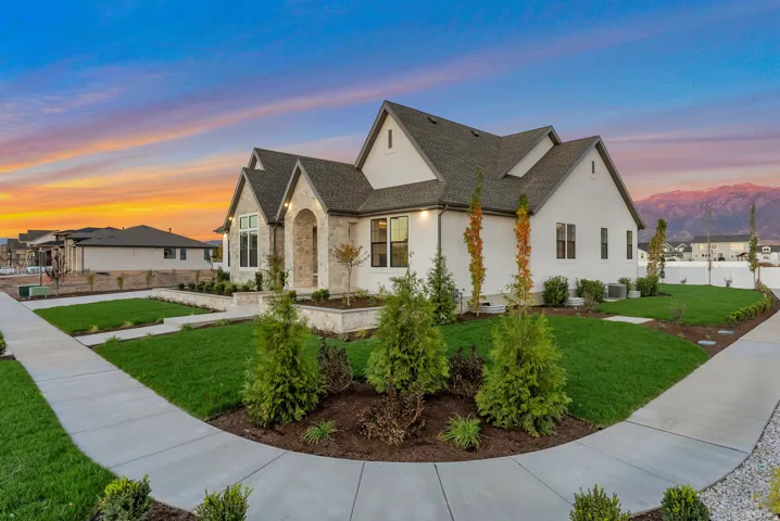 266 N Amber Ln, Layton, Utah 84041