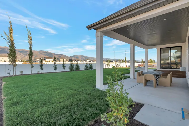 266 N Amber Ln, Layton, Utah 84041