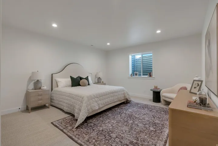 266 N Amber Ln, Layton, Utah 84041