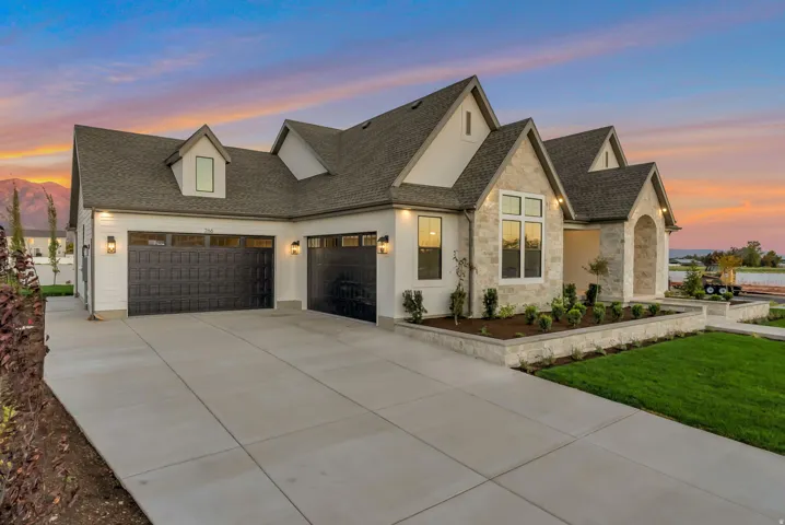 266 N Amber Ln, Layton, Utah 84041