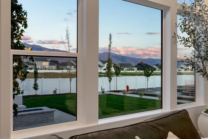 266 N Amber Ln, Layton, Utah 84041