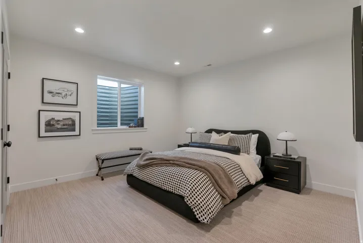 266 N Amber Ln, Layton, Utah 84041