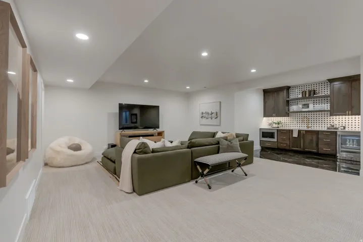 266 N Amber Ln, Layton, Utah 84041