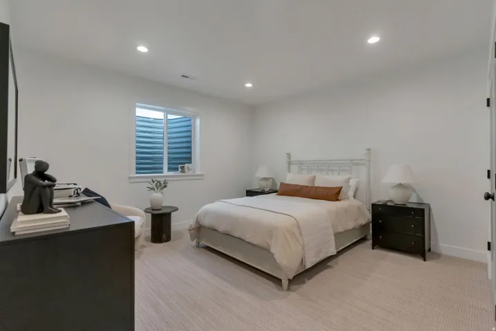 266 N Amber Ln, Layton, Utah 84041