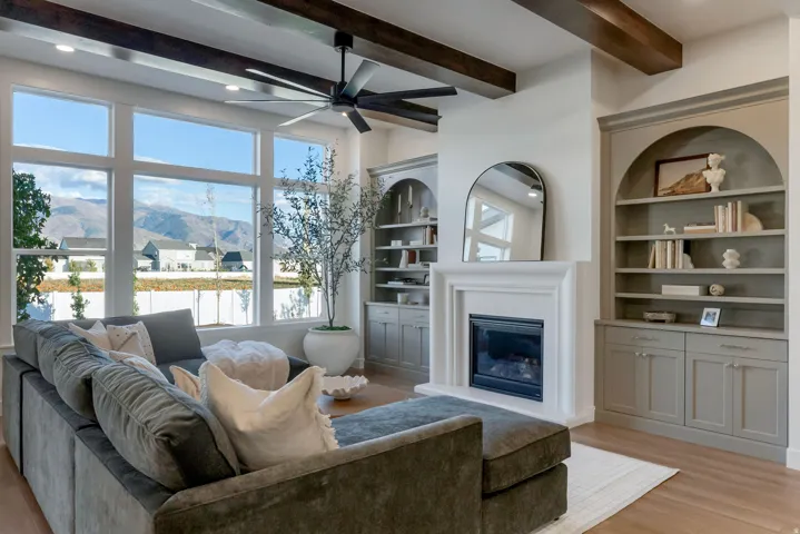 266 N Amber Ln, Layton, Utah 84041
