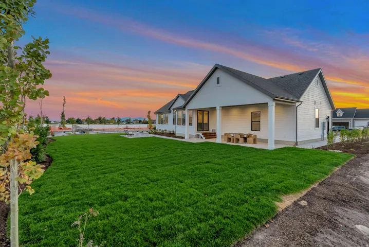 266 N Amber Ln, Layton, Utah 84041