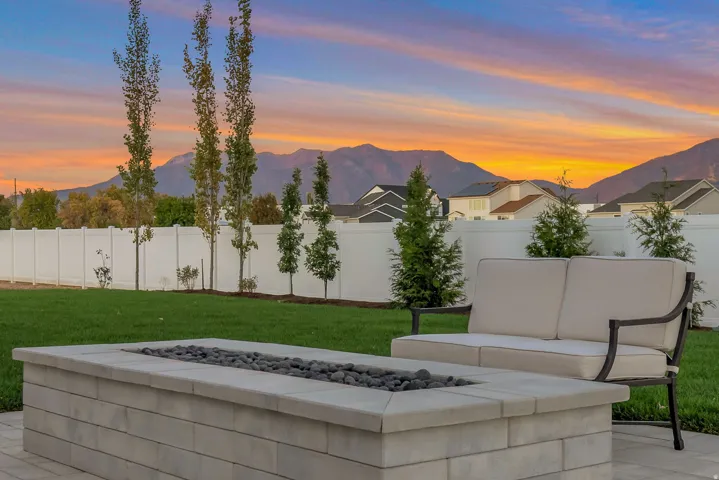 266 N Amber Ln, Layton, Utah 84041