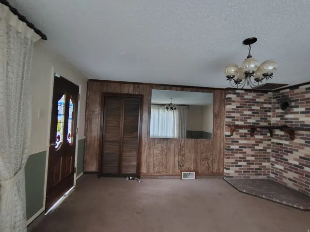 Entry door with decorative glass inserts