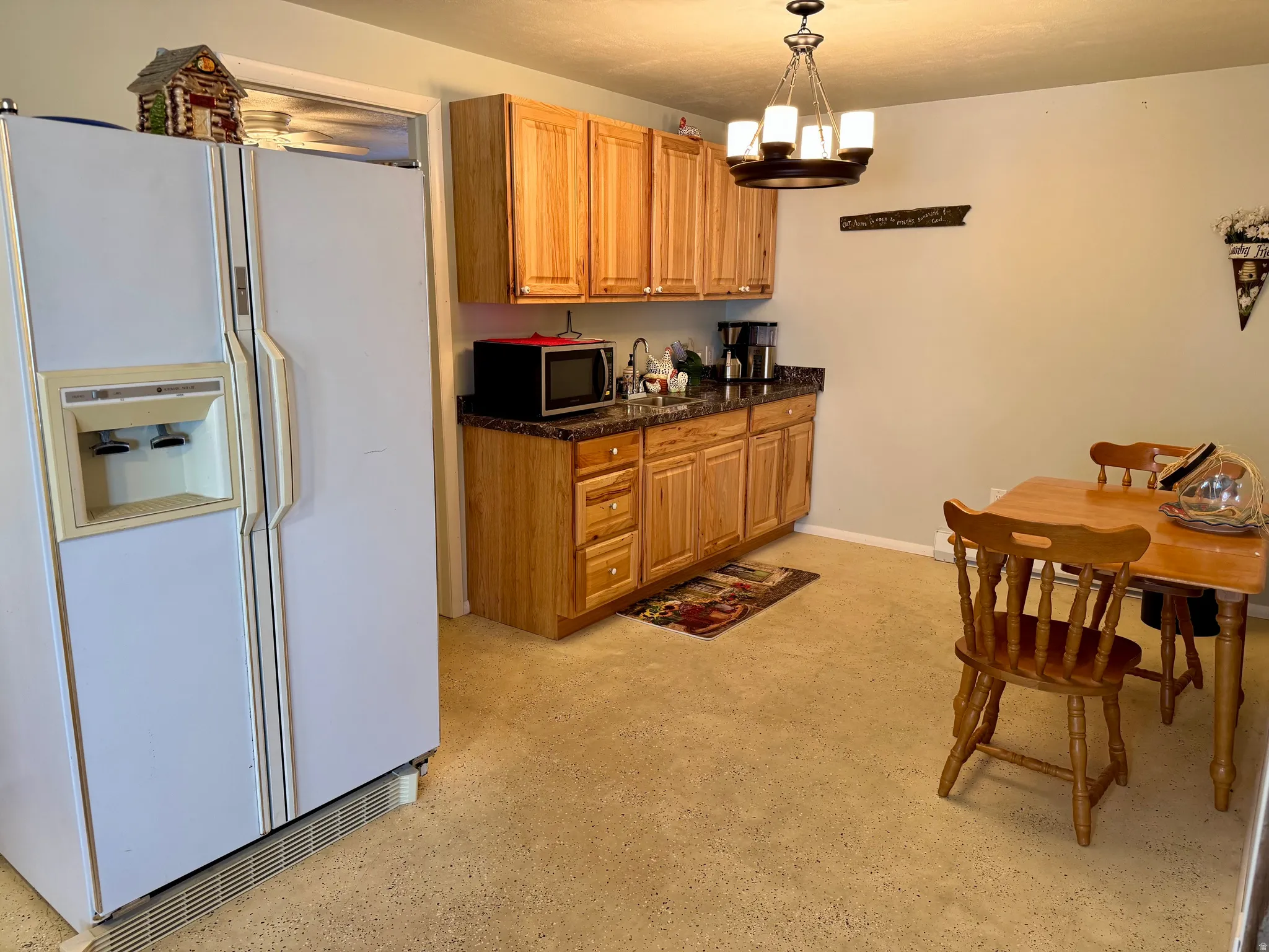 Lower level kitchenette