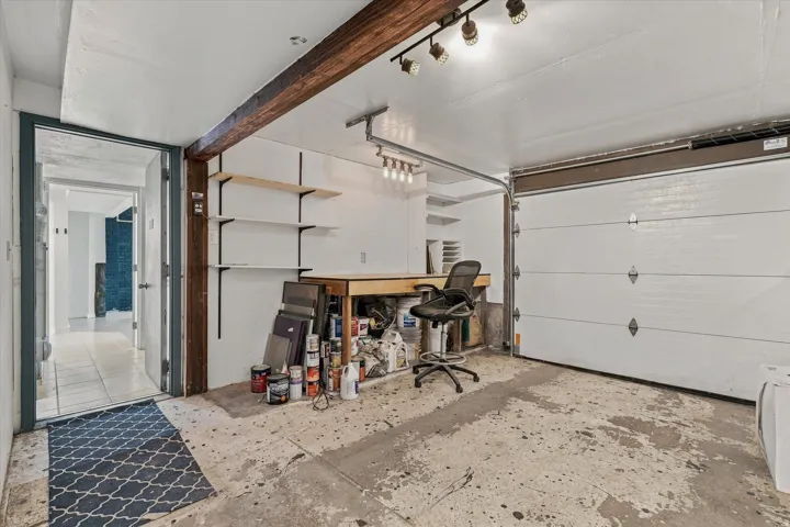 Garage with work bend