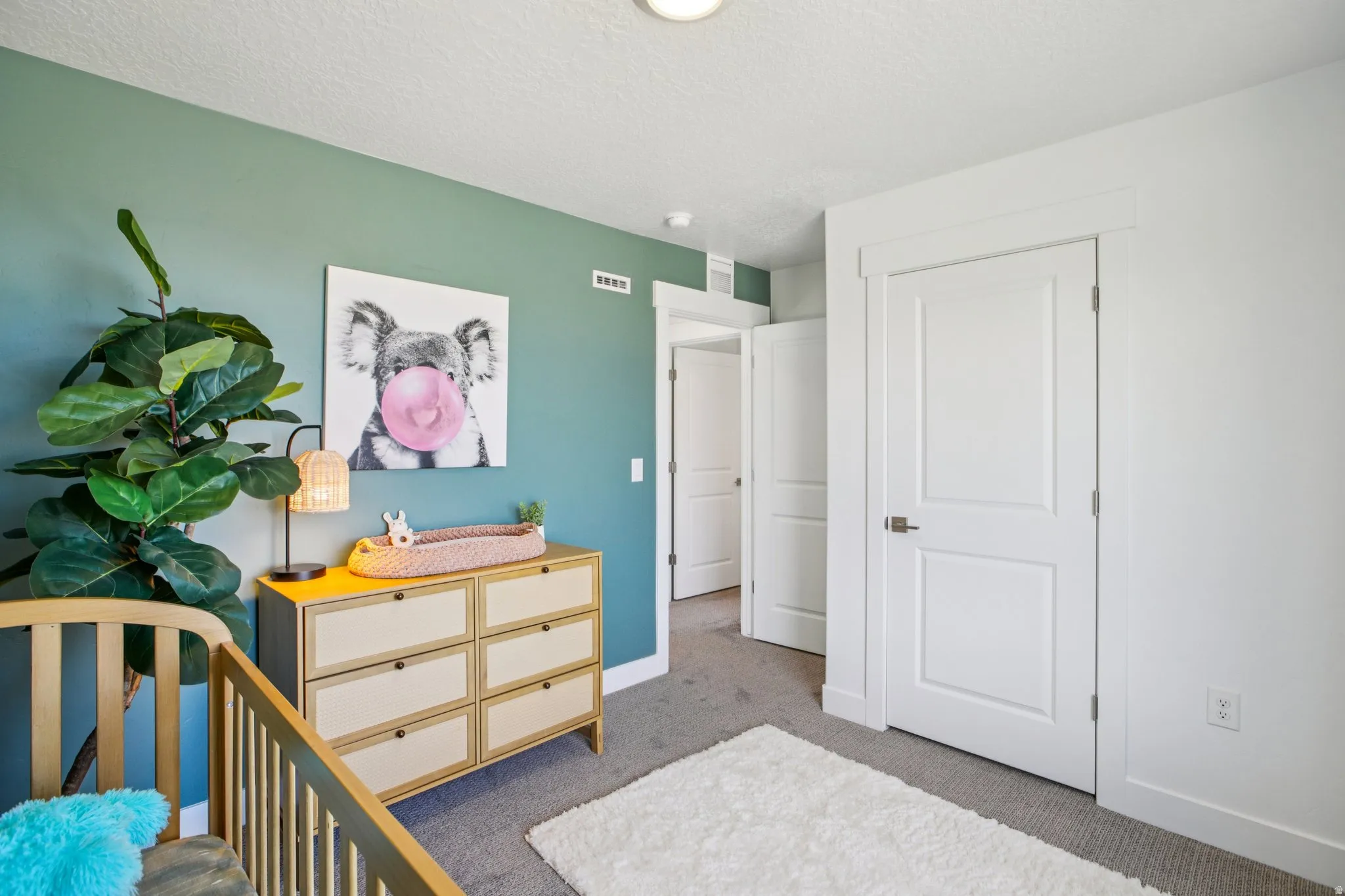 Recessed lighting with a textured ceiling