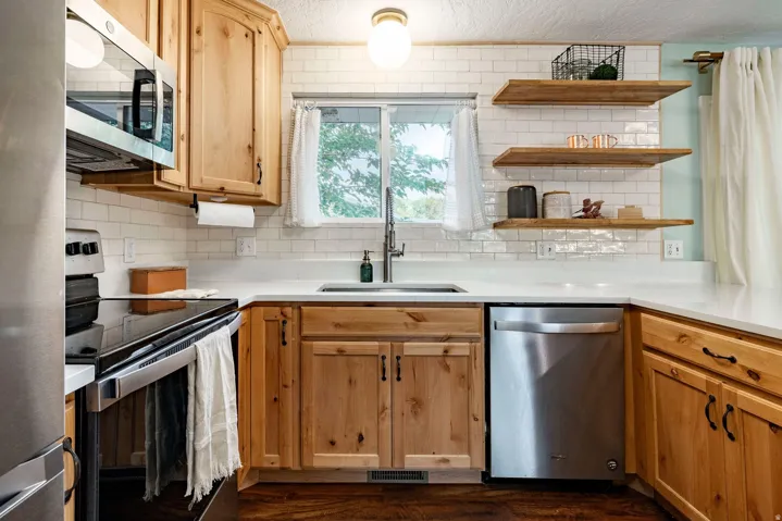 1525 W 500 N, Salt Lake City, Utah 84116