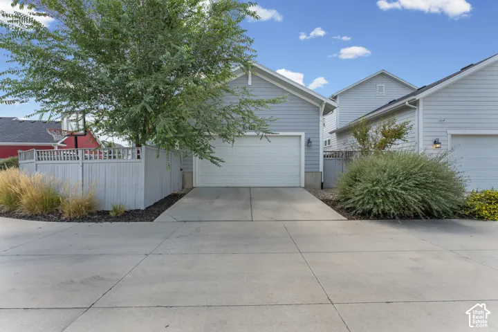 10433 S Liffey Ln, South Jordan, Utah 84009