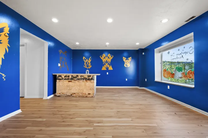 Wood-finish flooring and recessed lighting