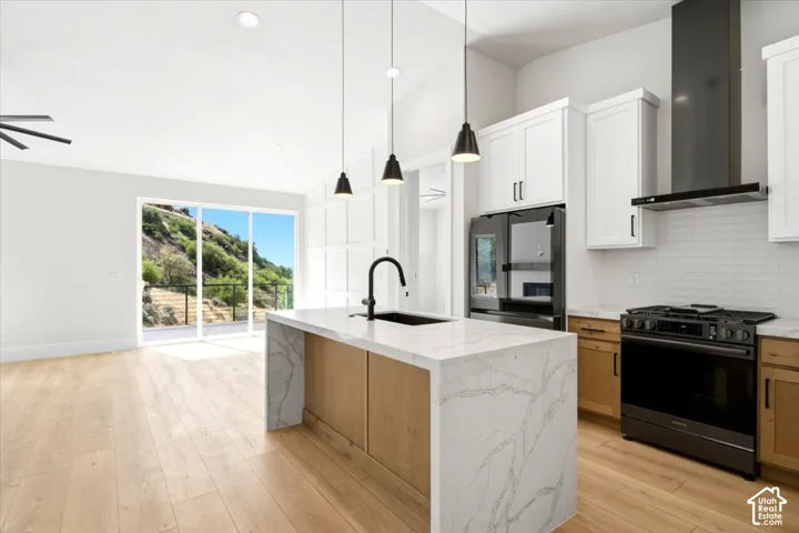High ceilings and wood-finish flooring