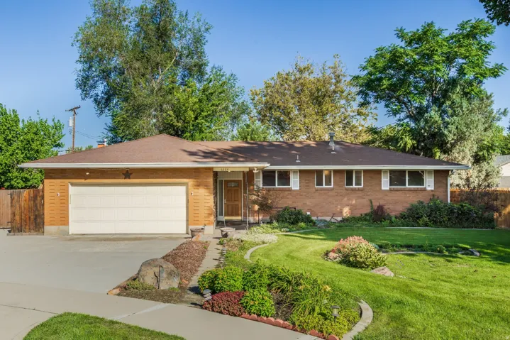 6284 S Jamestown Cir, Murray, Utah 84121
