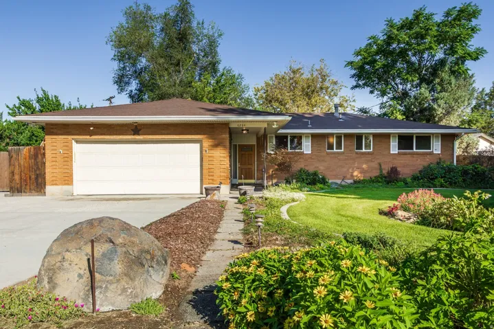 6284 S Jamestown Cir, Murray, Utah 84121