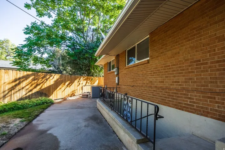 6284 S Jamestown Cir, Murray, Utah 84121