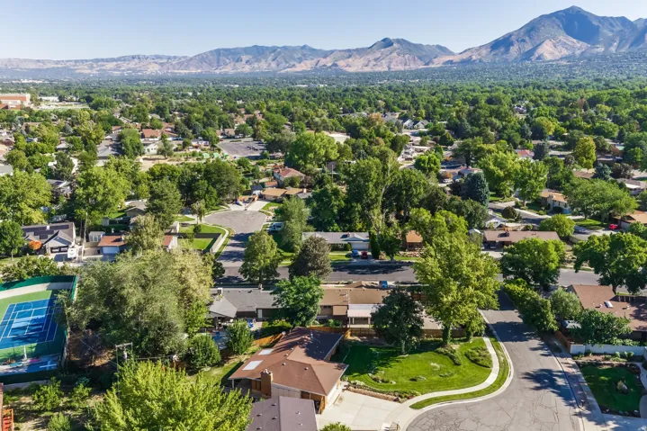 6284 S Jamestown Cir, Murray, Utah 84121