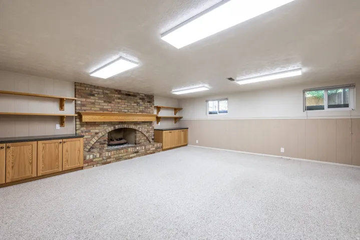 6284 S Jamestown Cir, Murray, Utah 84121