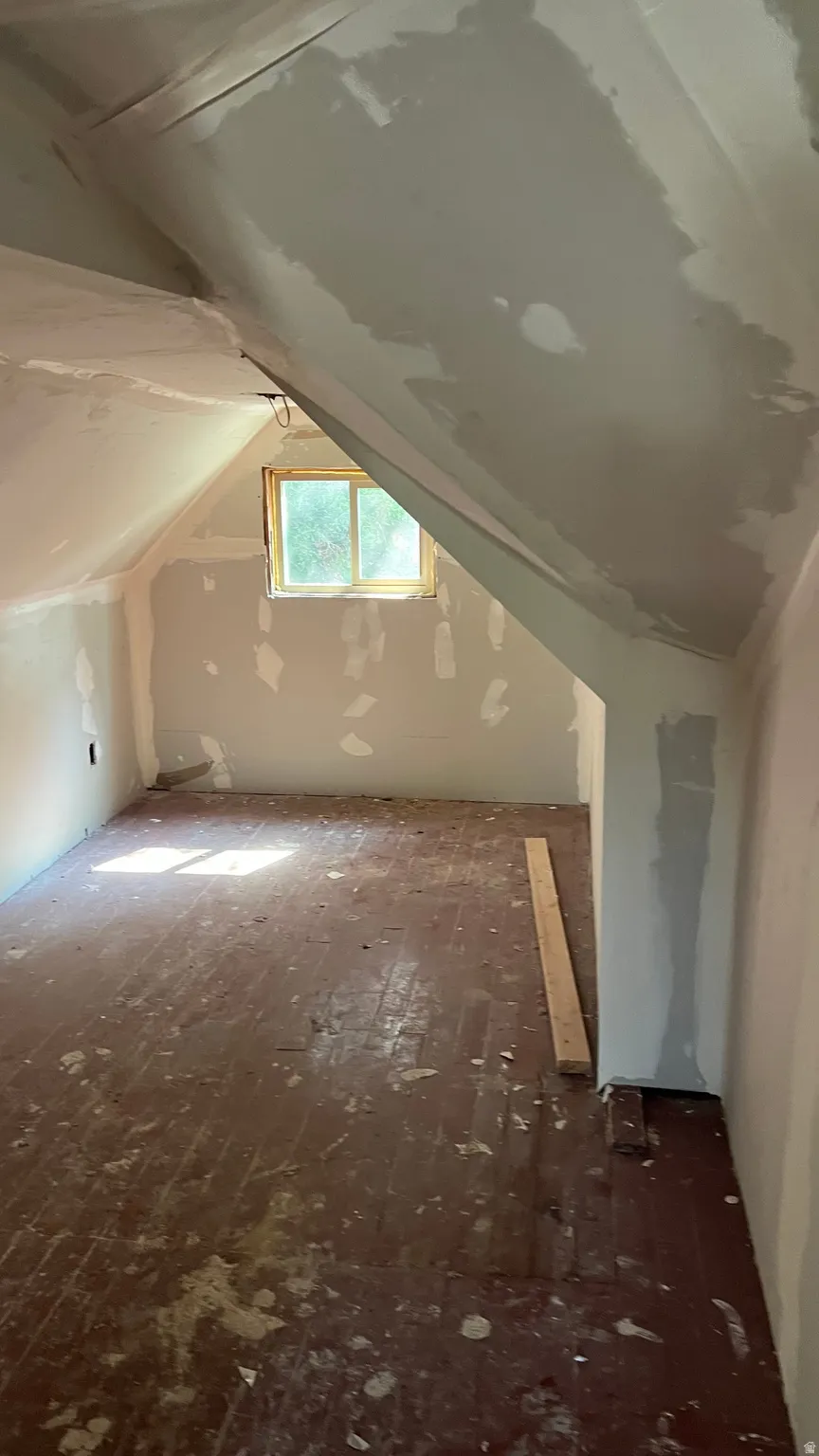 Possible bedroom if closet added.