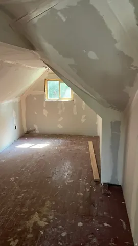 Possible bedroom if closet added.