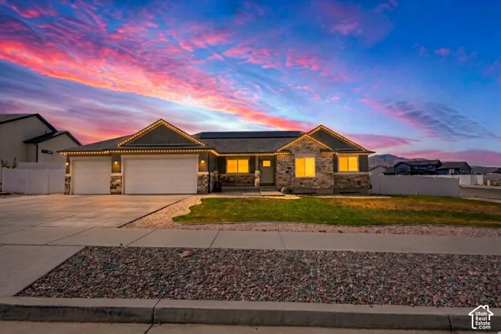 6 Maraschino Ln, Grantsville, Utah 84029
